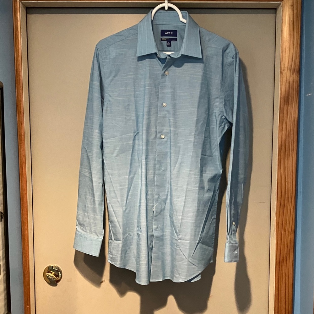 Apt. 9 Men's Sky Blue Dress Shirt